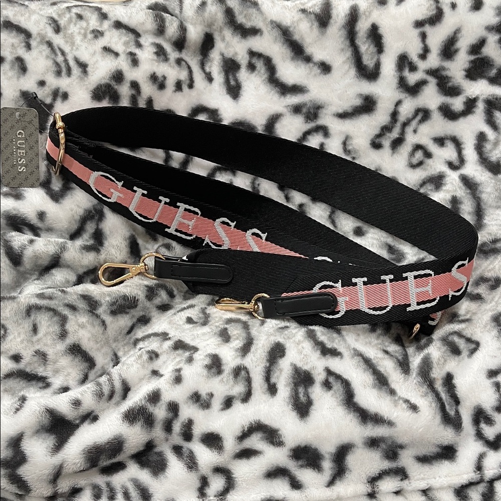 NEW!! GUESS Black and Pink Logo Bag Purse Adjustable Strap